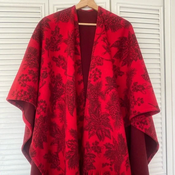 Red Floral Print Wrap Cape - Picture 1 of 2